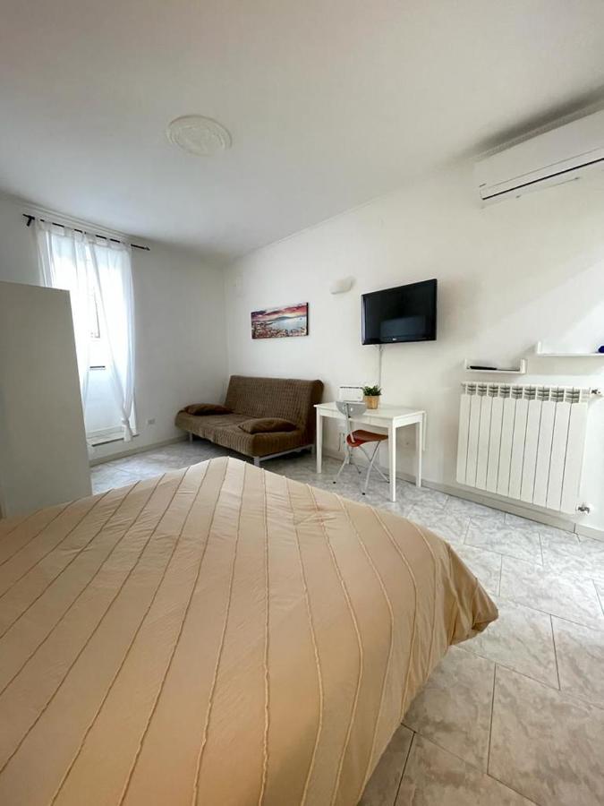 Palasciano25 Villa เนเปิลส์ ภายนอก รูปภาพ